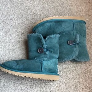 Ugg Girls Size 2 Used